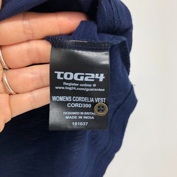 Tog Twenty Four Tog24 Women’s navy Cordelia Vest NWT  size 8 - Picture 12 of 16